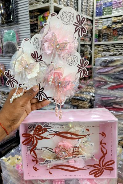 Pearl Bow Hair Clip